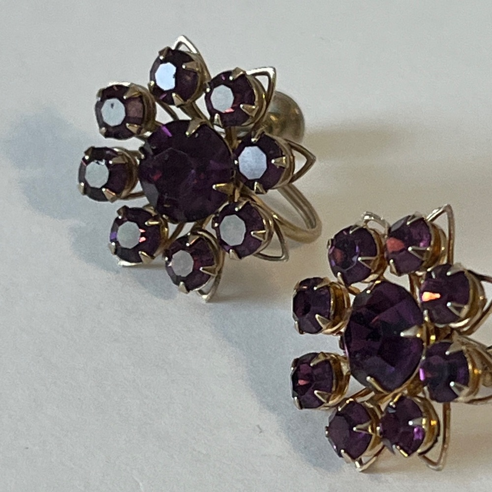 207 Vintage Purple Rhinestone Flower Screw-Back Earrings | Mid-Century Glam